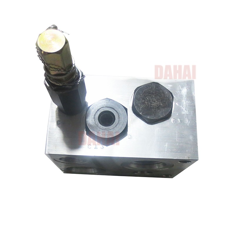 Terex VALVE-ACCUMULATOR 15247594 for Terex TR100 Parts